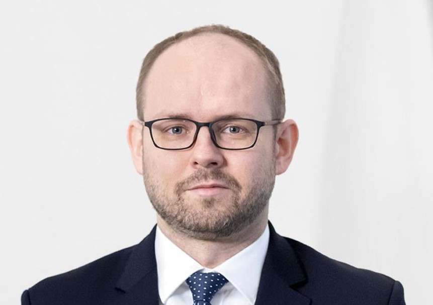 波蘭總統外交政策顧問普日達茨（Marcin Przydacz）日前曾要求烏克蘭對波蘭表示感激，並稱波蘭應維護該國農民的利益。 圖：翻攝自維基百科