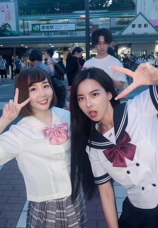 奎丁近日前往日本旅遊，與「那個女生KIKI」在原宿街頭大跳《求佛》。 圖：翻攝自IG＠zamy_ding