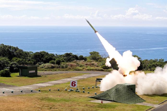 漢光演習將聯合海空兵力，組成「海上擊殺鏈」，防止共軍藉由海路方式突襲登台。（圖為漢光演習九鵬基地實彈射訓） 圖：國防部/提供（資料照）