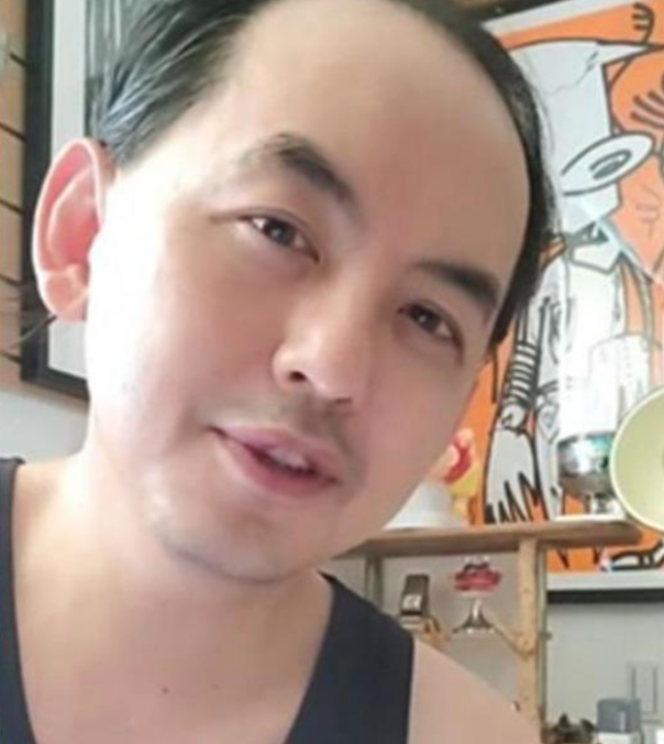 黃子佼因涉嫌持有未成年少女性影像，遭檢方依違反兒少性剝削防制條例起訴。預計於 8 月 12 日再次開庭。據悉，受害少女人數已從原先的 7 人擴增至「7+N」名。 圖：翻攝黃子佼臉書