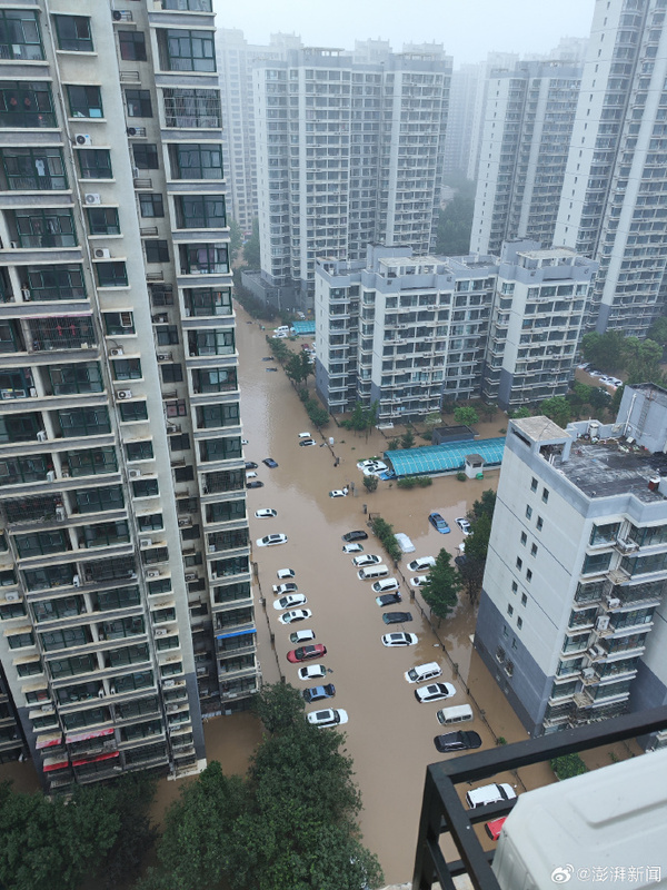 北京西南部的涿州市已淪為重災區。 圖：翻攝澎湃新聞