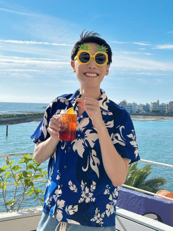 百萬YTR「見習網美小吳」時常在社群平台與粉絲互動，分享日常。 圖：翻攝自IG＠beauty___wu