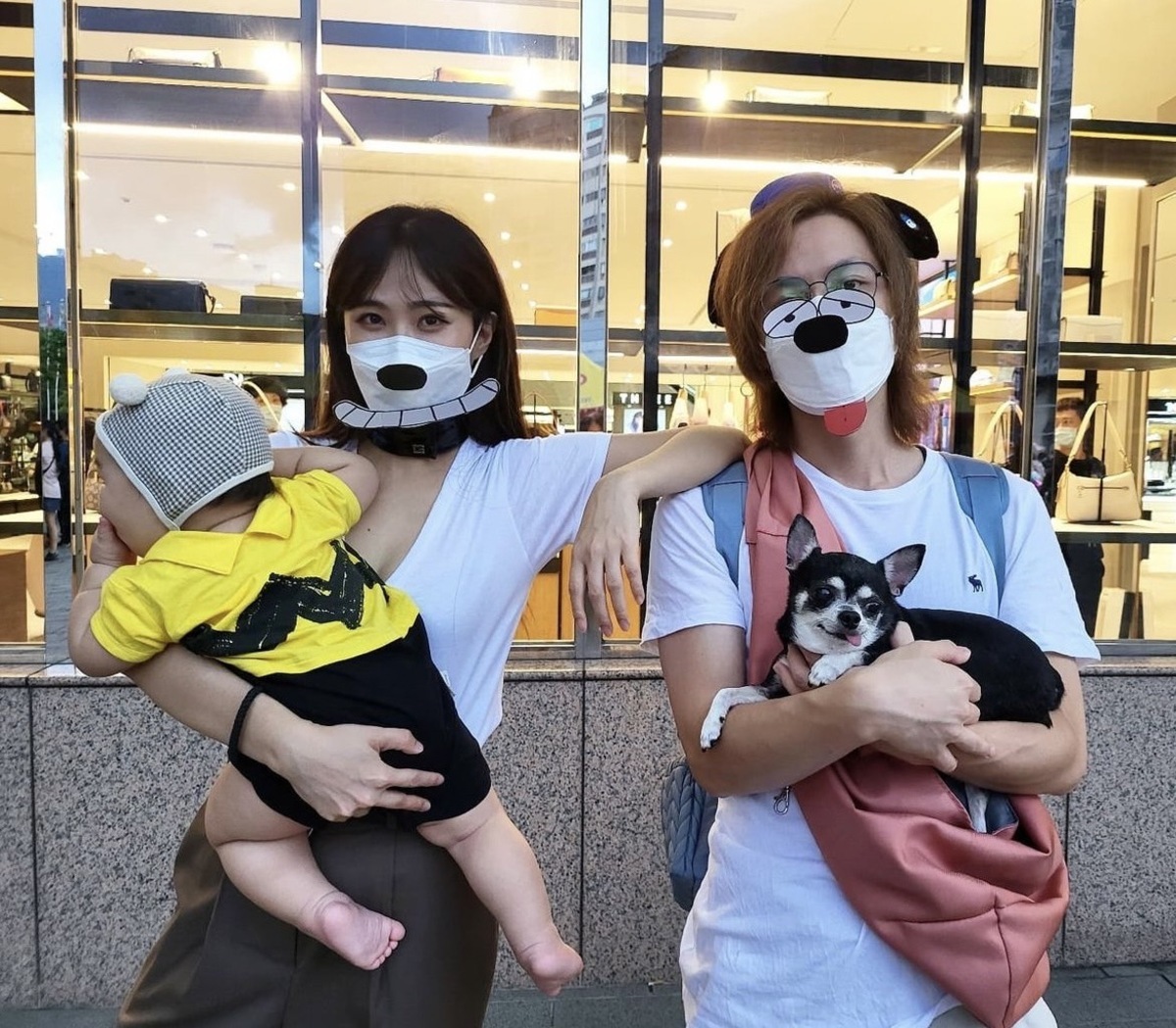 HowHow分享妻子鄧福如順利生完二胎的喜訊。 圖：翻攝自HowHow IG