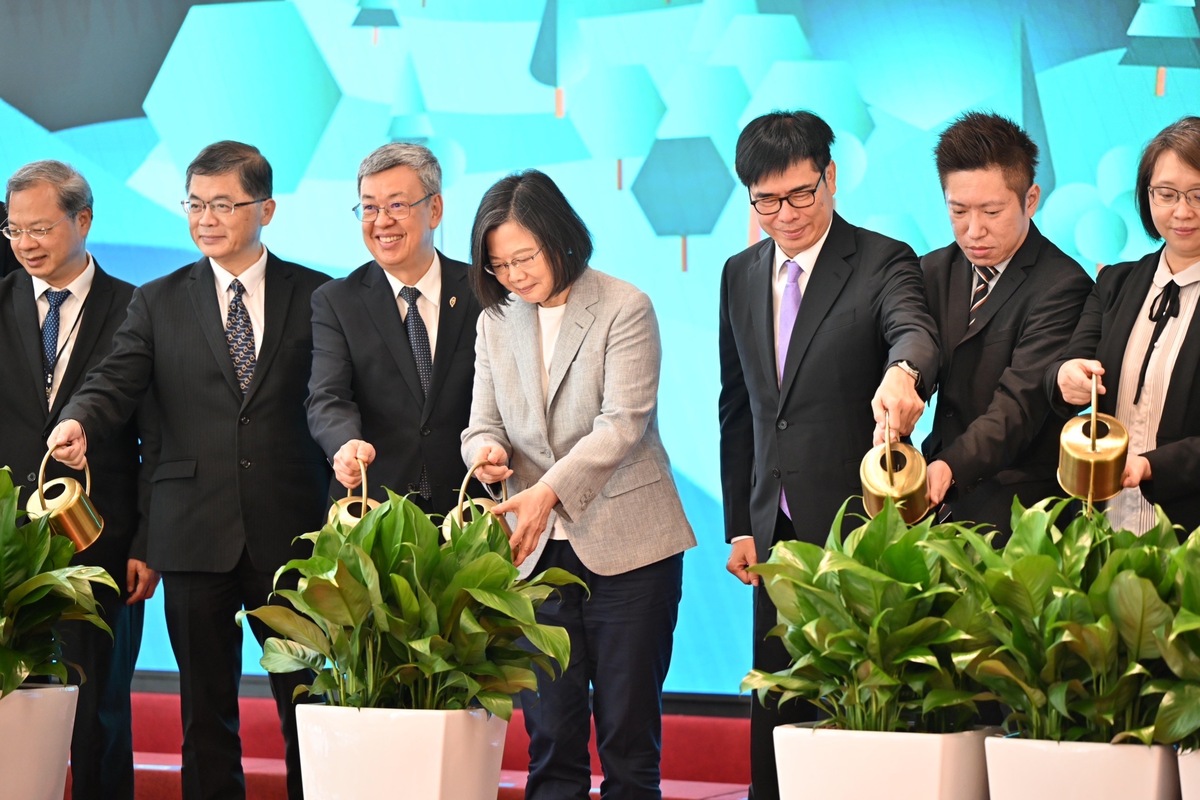 台灣碳權交易所正式進駐高雄軟體園區。 圖：高雄市政府提供
