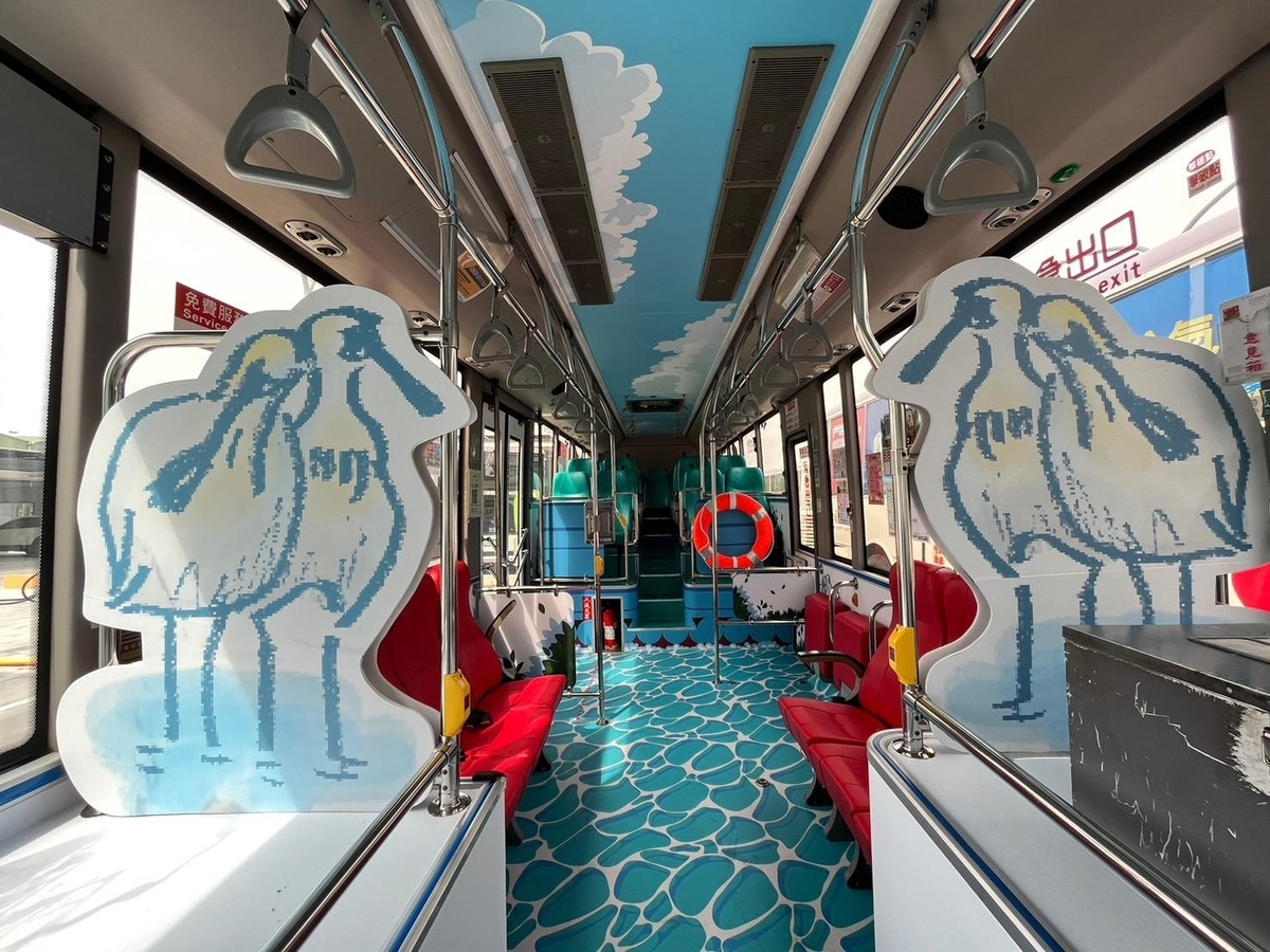 台灣好行主題車輛(99路076-U9)。 圖：台南市政府觀光旅遊局／提供