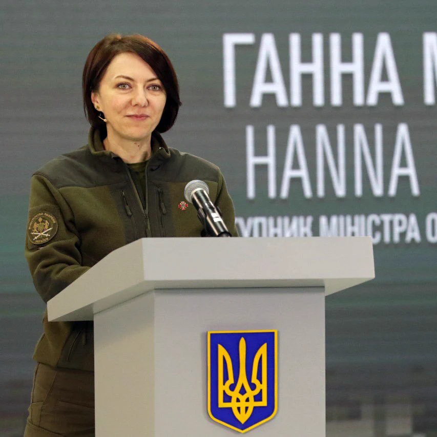 烏克蘭國防部副部長馬莉雅爾（Hanna Maliar）指出，巴赫穆特是烏俄雙方長期爭奪的地區，烏軍正「緩慢但自信的」前進。 圖：翻攝自推特@DenesTorteli