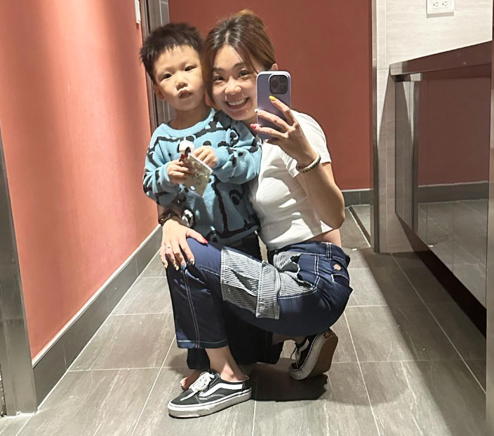 二伯曾分享小兒子蔡波能還不適應上學。 圖：翻攝自嘎嫂二伯IG