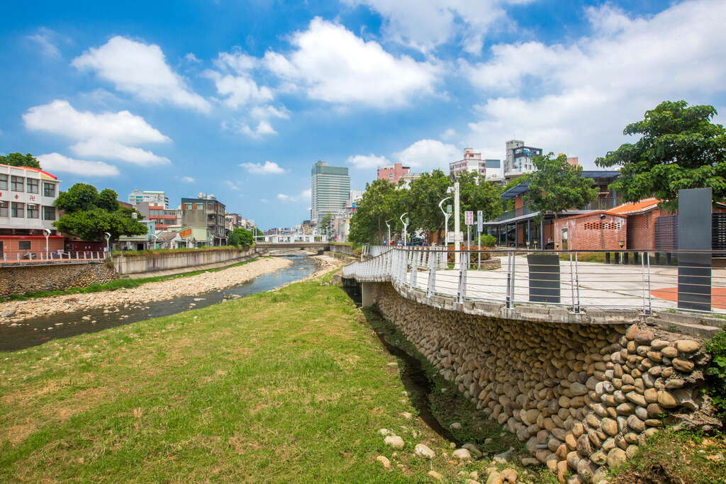 水利署表示，今年前5個月降雨量少河川涵容能力降低，但6月以後降雨量恢復正常，檢測結果水質相較往年更加改善。(圖為桃園老街溪) 圖：取自桃園觀光導覽網 (資料照)