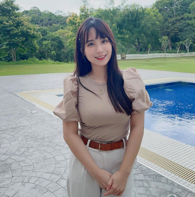 YouTuber蘋蘋澎澎的阿蘋遭造謠有私密片外流。 圖：翻攝自蘋蘋澎澎IG