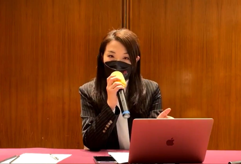 高虹安召開記者會譴責檢方草率起訴。 圖：翻攝高虹安臉書