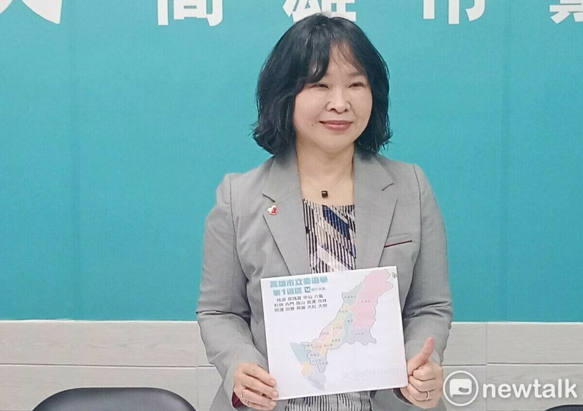 曾尹儷宣布代表民眾黨參選高市立委。 圖：孫家銘攝