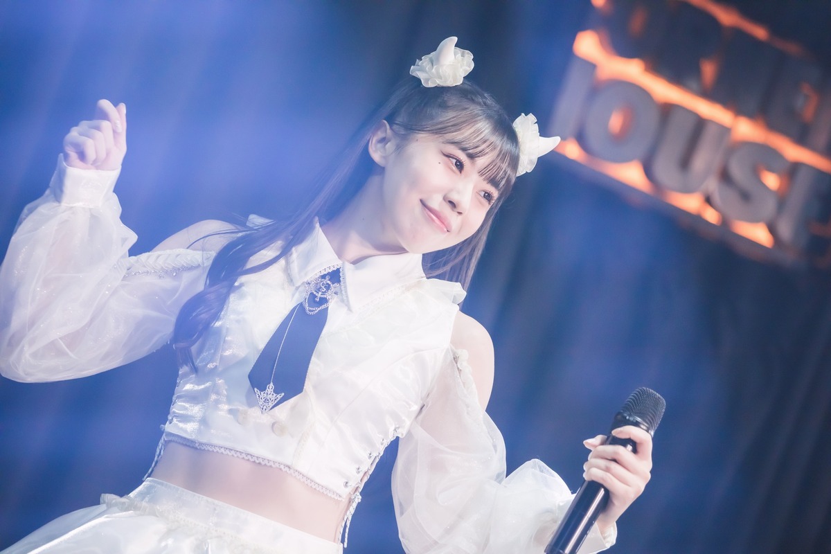 赤鬼伯伯克服13年前曾遭霸凌的心魔，重返舞台上演出。 圖：翻攝自赤鬼伯伯IG