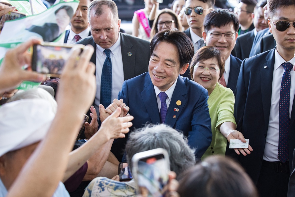 副總統賴清德出訪巴拉圭，返國過境舊金山 圖：總統府提供
