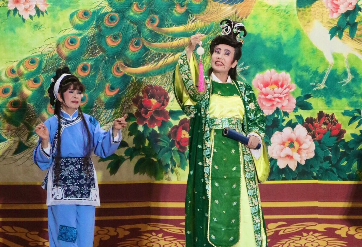 「千歲歌仔戲團」演出有專業水準。 圖：高雄市教育局提供