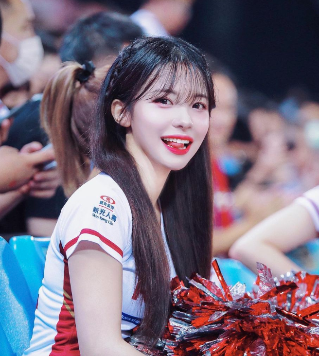 南韓籍的樂天女孩李多慧擁有高人氣。 圖：翻攝自李多慧IG