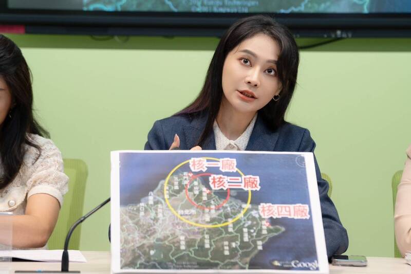 新北市汐止區立委賴品妤近期上身綠能爭議的「雲豹小公主」標籤難撕，碰上家族地方實力雄厚的廖先翔，遭空陸戰夾擊。 圖：賴品妤國會辦公室提供（資料照）。