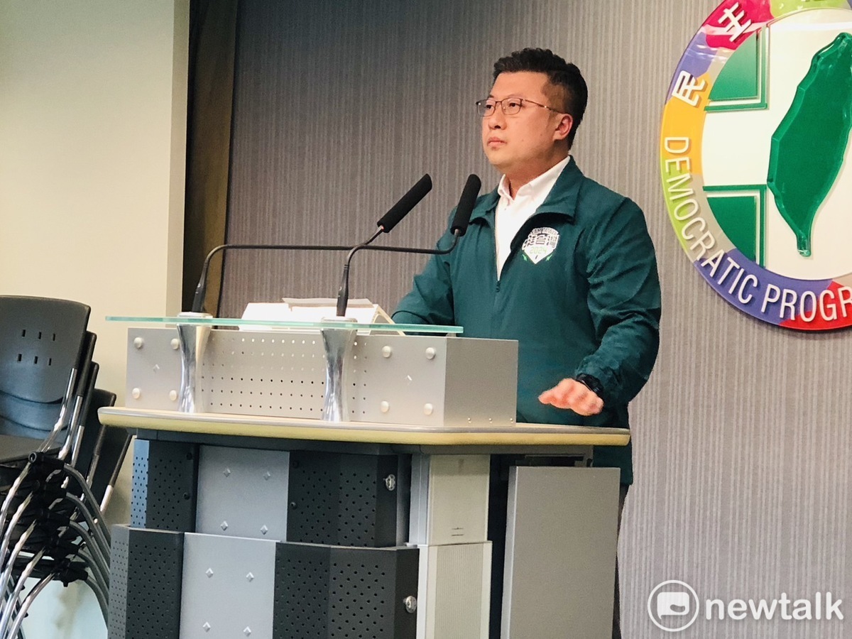 據民進黨發言人張志 豪轉述指出，民進黨秘書長許立明今（23）日在中常會表示，以黨內趨勢來看，民進黨沒有樂觀的本錢。 圖：謝莉慧/攝