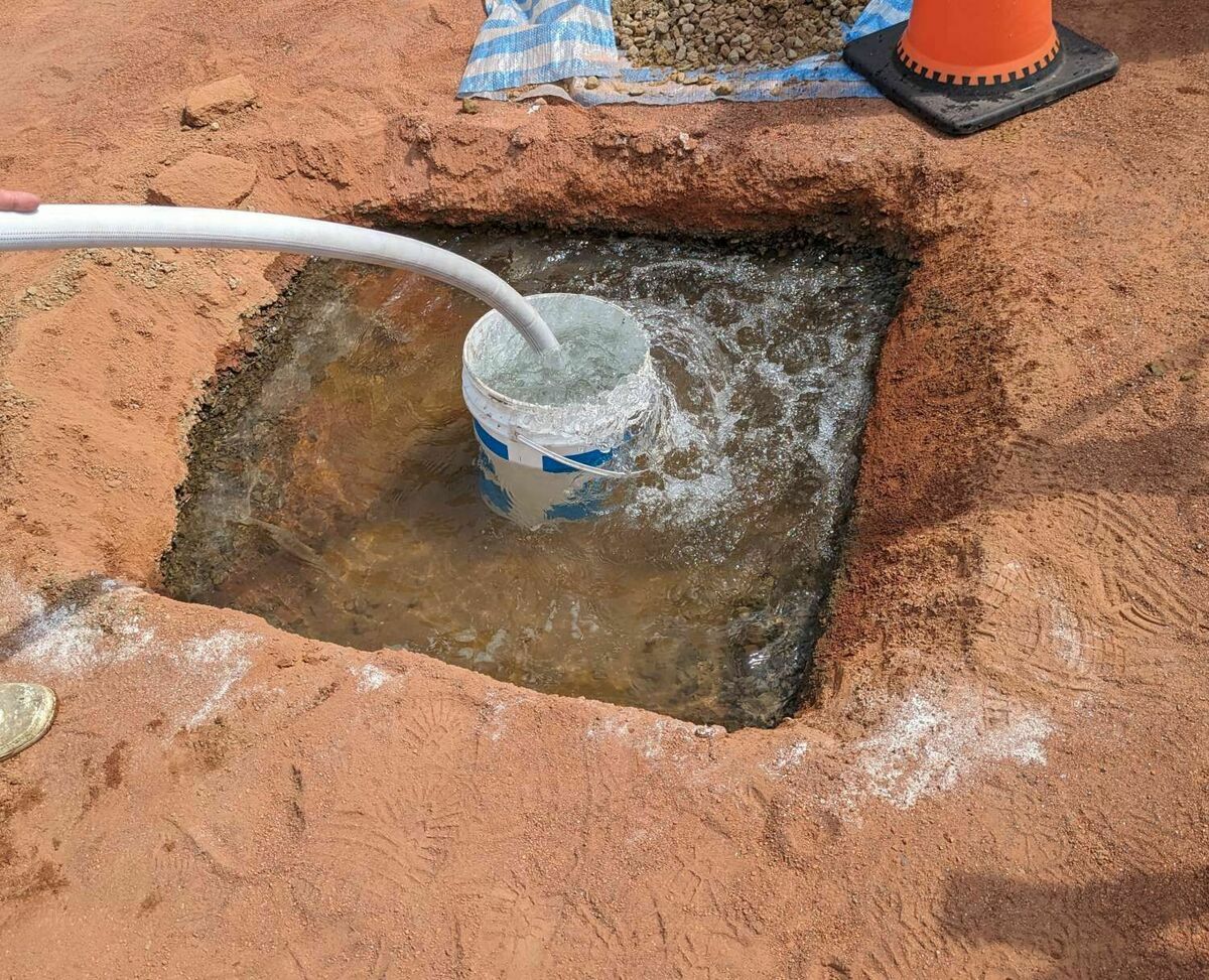 測試新竹棒球場場地 圖／新竹市府提供