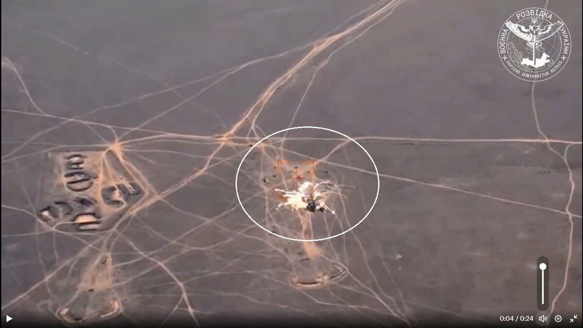 烏軍特種部隊在克里米亞的塔爾漢庫特半島進行了兩棲登陸特別行動，成功摧毀了俄軍成員以及 S-400 防空系統。 圖 : 翻攝自 Картина маслом X 帳號