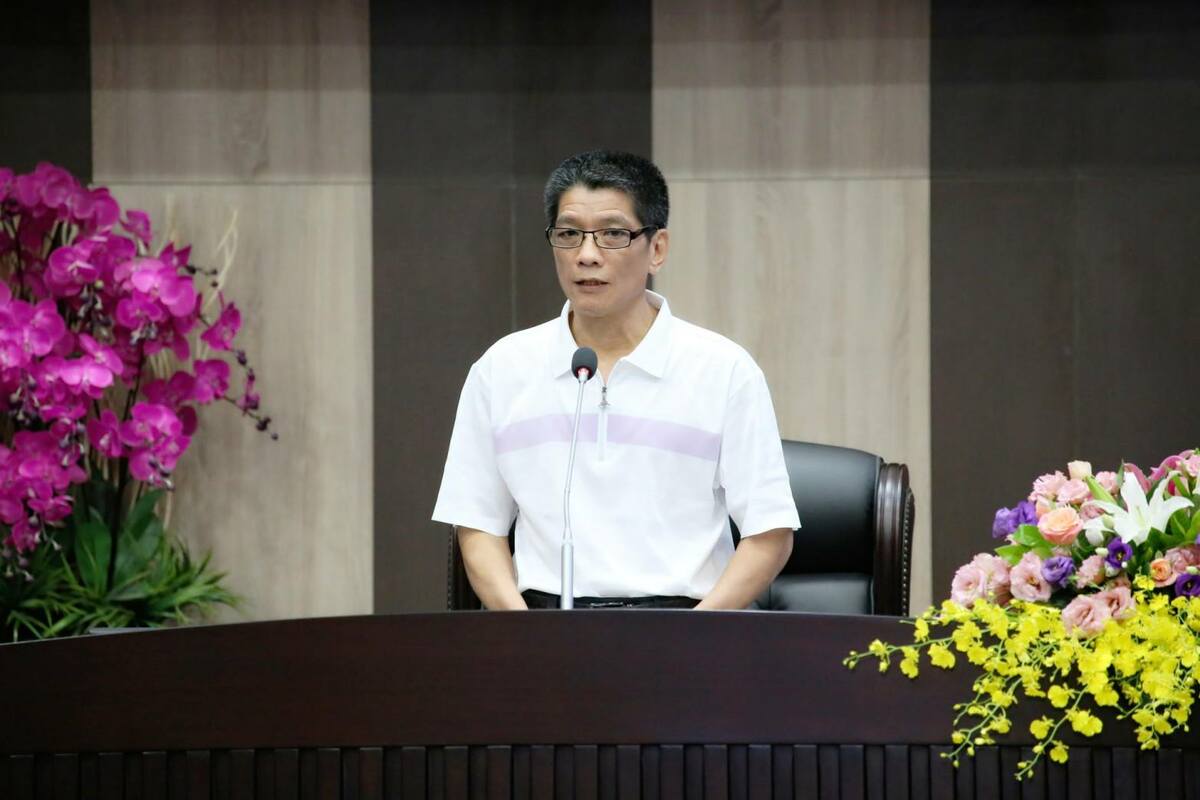 率先退出國民黨力挺郭台銘的南投縣議長何勝豐反問，侯友宜、柯文哲有誠信嗎？ 圖：取自何勝豐臉書（資料照）