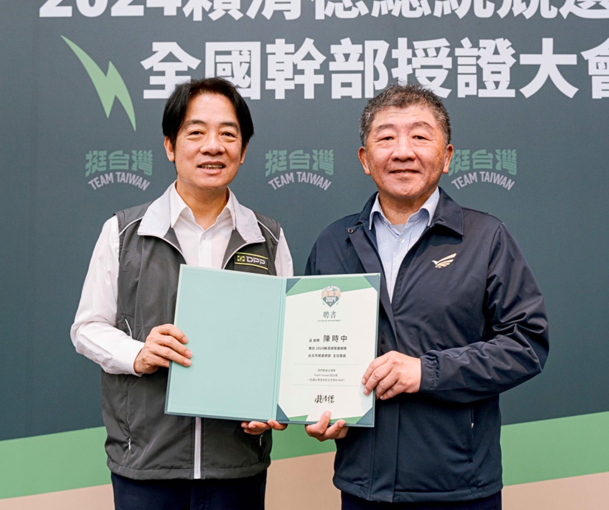 傳聞民進黨不分區提名作業於近日開展，甫接任賴清德北市競總主委的陳時中被視為將列入安全名單。但賴清德競選總幹事潘孟安表示，目前尚未討論，是過度揣測。 圖：陳時中臉書
