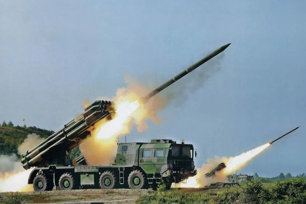 2019 年北韓 KN-25 火箭砲系統首次投入使用。(示意圖) 圖：翻攝自騰訊網