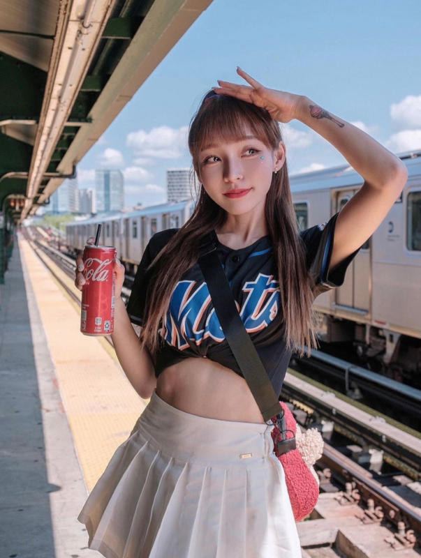 「Rakuten Girls」人氣成員林襄今日迎來26歲生日。 圖：翻攝自IG＠95_mizuki