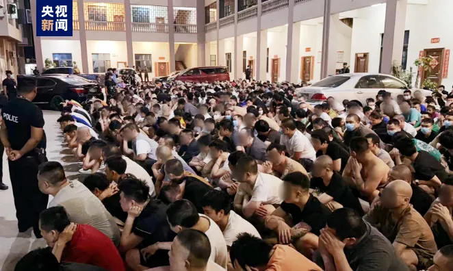 緬甸相關地方執法部門開展抓捕行動，集中向中國移交涉詐犯罪嫌疑人。 圖：翻攝自央視新聞