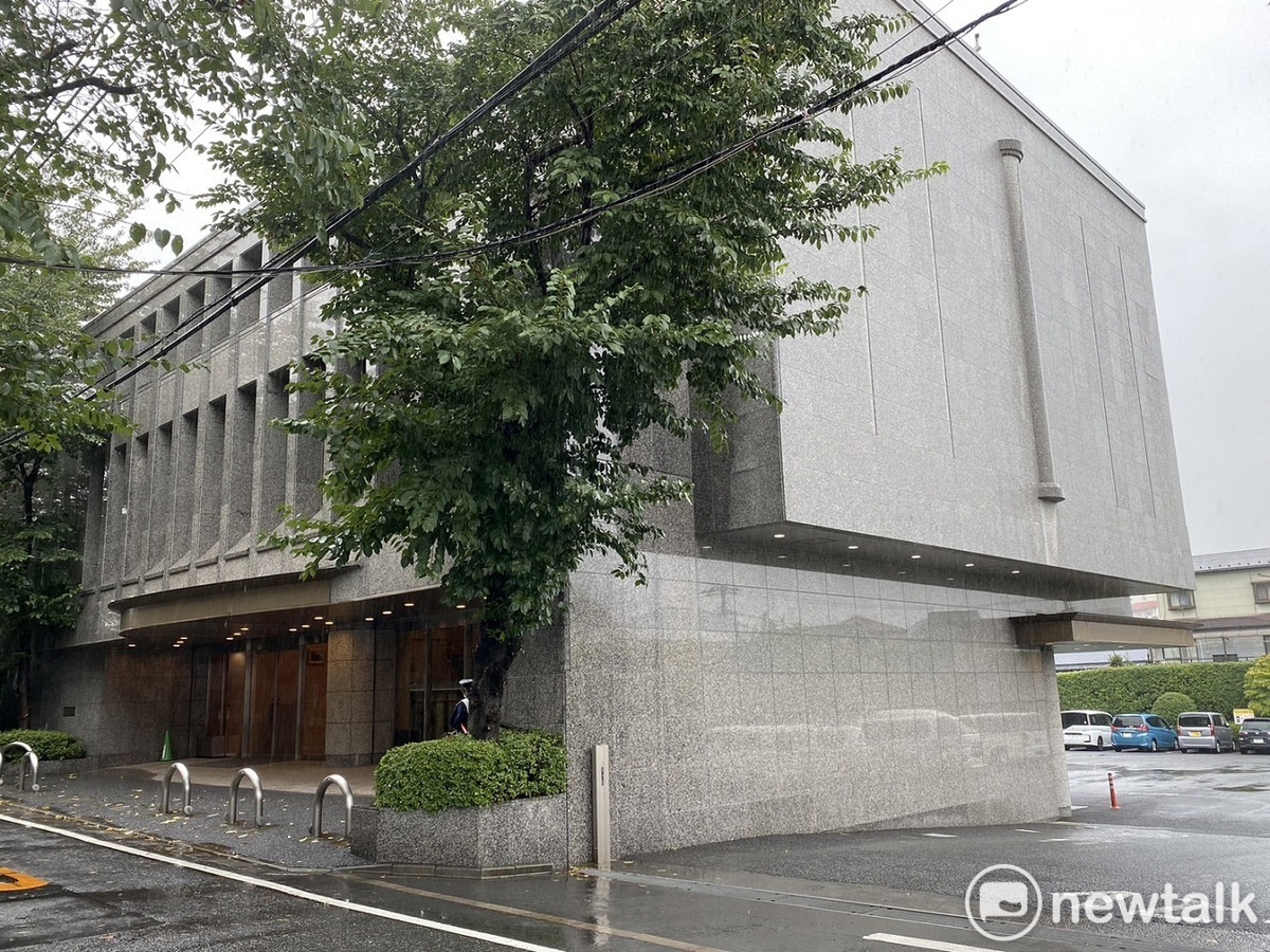 日本皇族或夏目漱石、志村健等都在此火葬的落合齋場（火葬場又兼可伴喪禮的場所）現在落入中資管控。 圖：劉黎兒攝