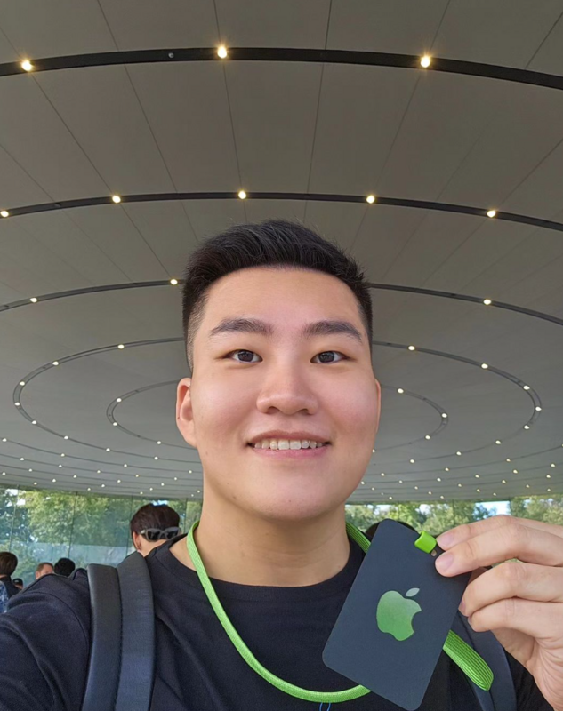 台灣百萬網紅Joeman受邀到美國現場參加蘋果的秋季發表會。 圖：取自Joeman IG
