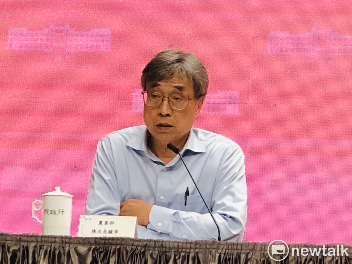 農業部次長陳駿季今（14）日列席行政院會後記者會。 圖：謝莉慧/攝