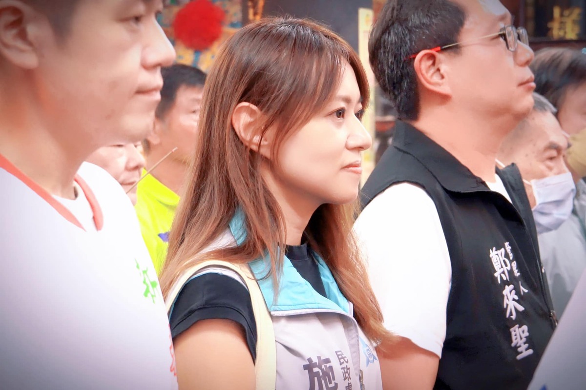 施淑婷批近來鬼話連篇，「看透人世間的惡，只有城隍爺爺知道市長的清白」 圖：翻攝施淑婷臉書