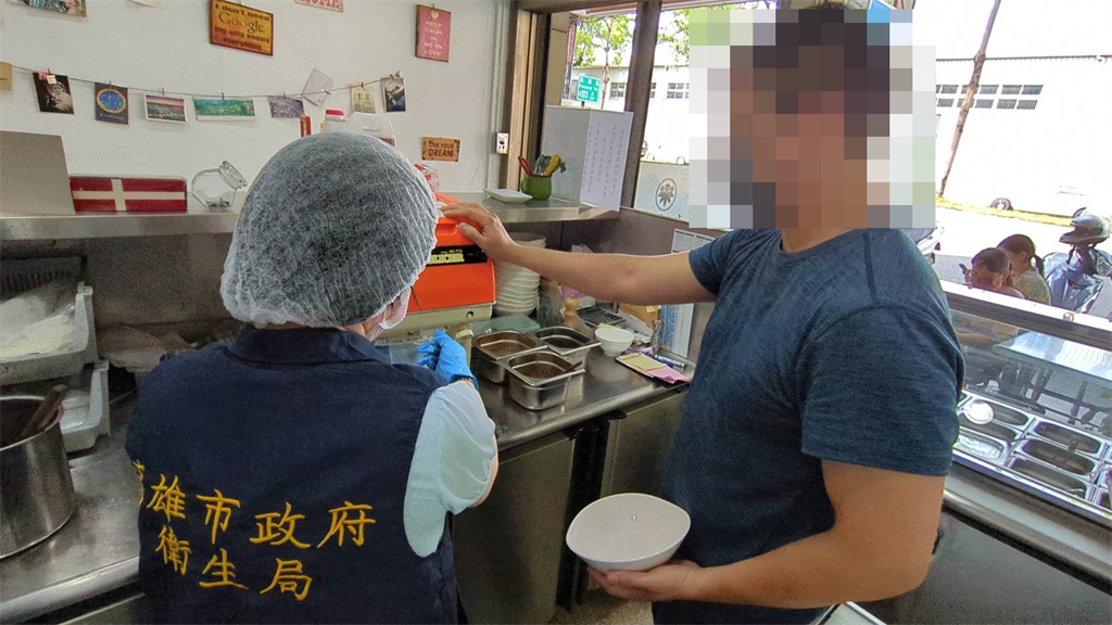 高雄市衛生局稽查嚴格在業界數一數二。 圖：高雄市衛生局/提供（資料照）