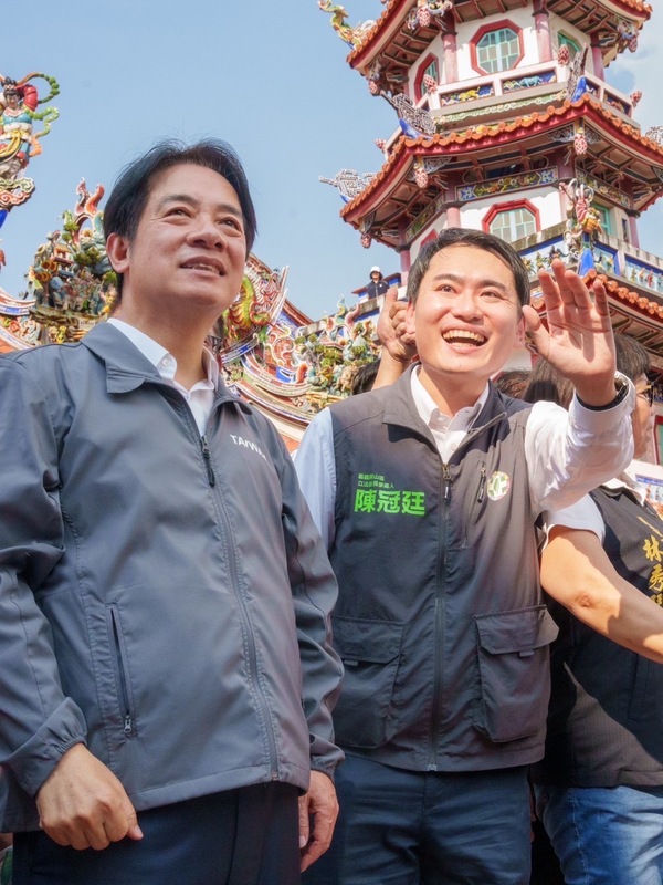 民進黨總統參選人統賴清德今（15）天來嘉義參香祈福。 圖：民進黨提供