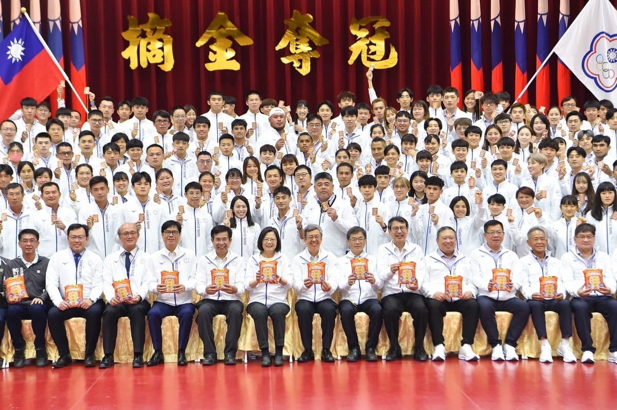 杭州亞運代表團即將帶著國人的祝福踏上征途。 圖：行政院提供