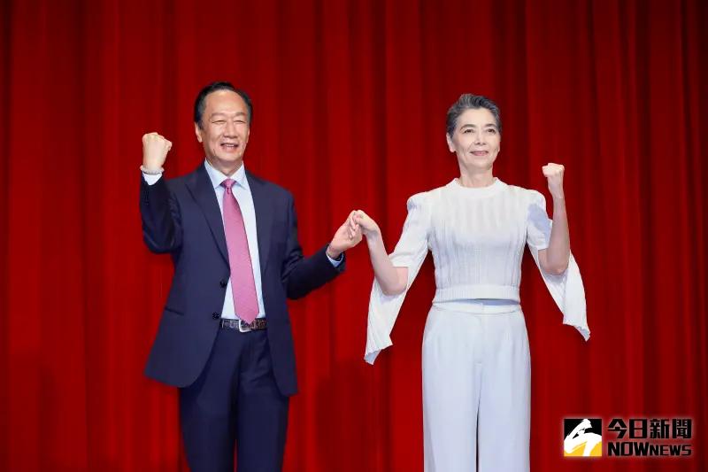 鴻海創辦人郭台銘日前宣布參加總統大選，並且由女星賴佩霞出任副手，接下來將展開連署來拼參選登記。 圖片來源/NOWnews