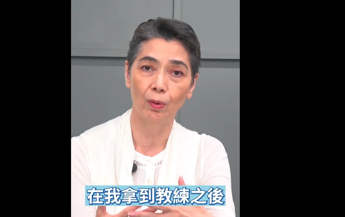 郭台銘副手賴佩霞說明被質疑涉嫌違反《心理師法》爭議。 圖：擷取自賴佩霞臉書