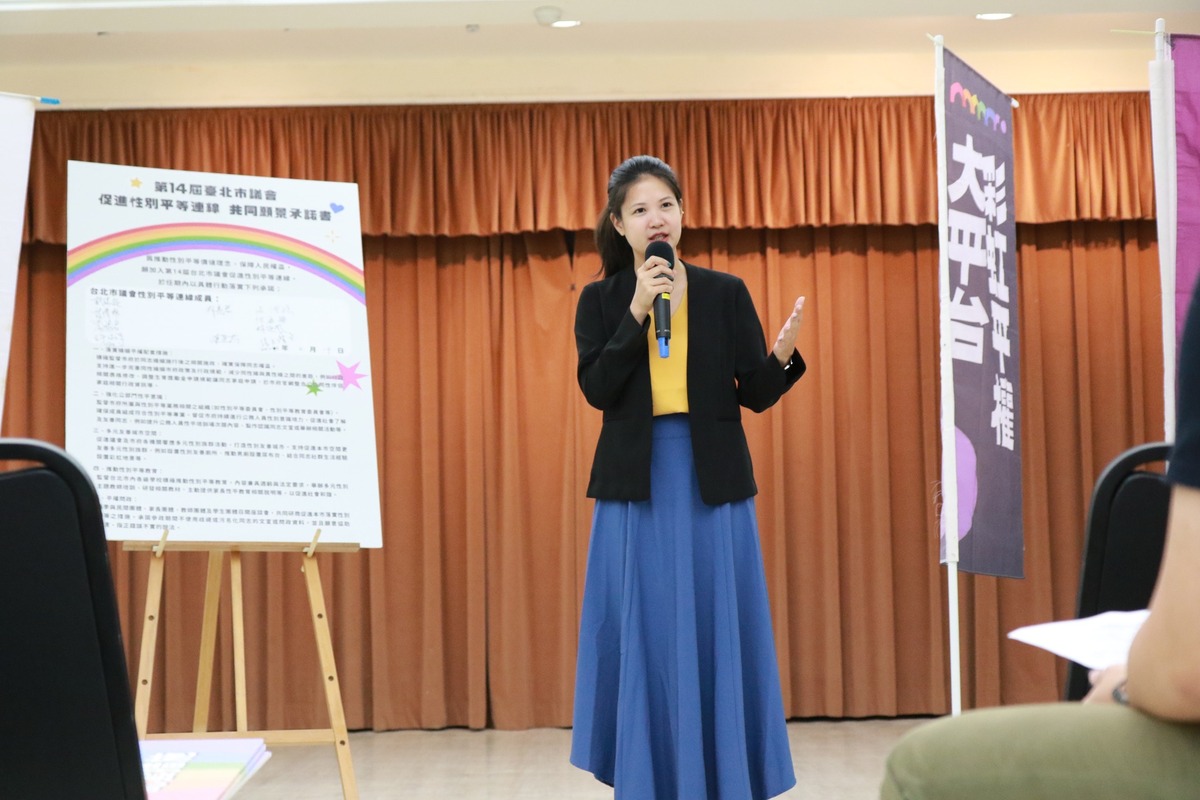 無黨籍台北市議員林亮君今宣布加入民進黨。 圖：截自林亮君臉書