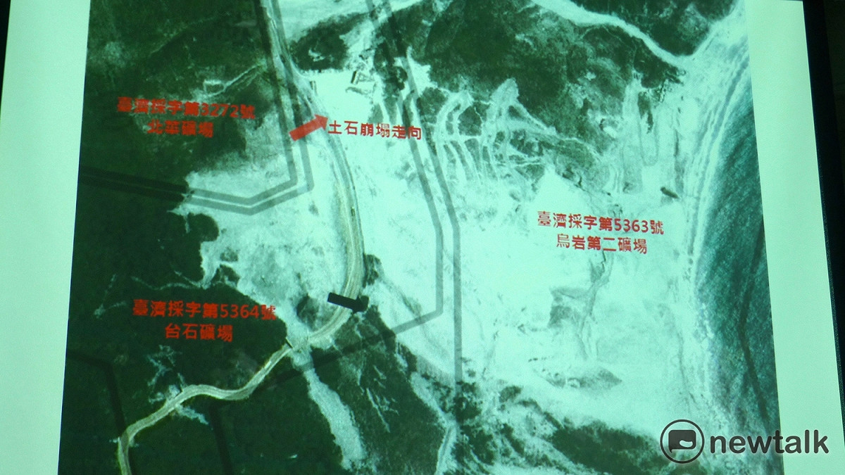 5月29日蘇花公路112.5k處崩塌路斷，環團指出屬於蘇花公路「112.1k~112.8k」常崩塌範圍，與2010年梅姬颱風死亡事故路段符合。 圖：汪少凡／攝