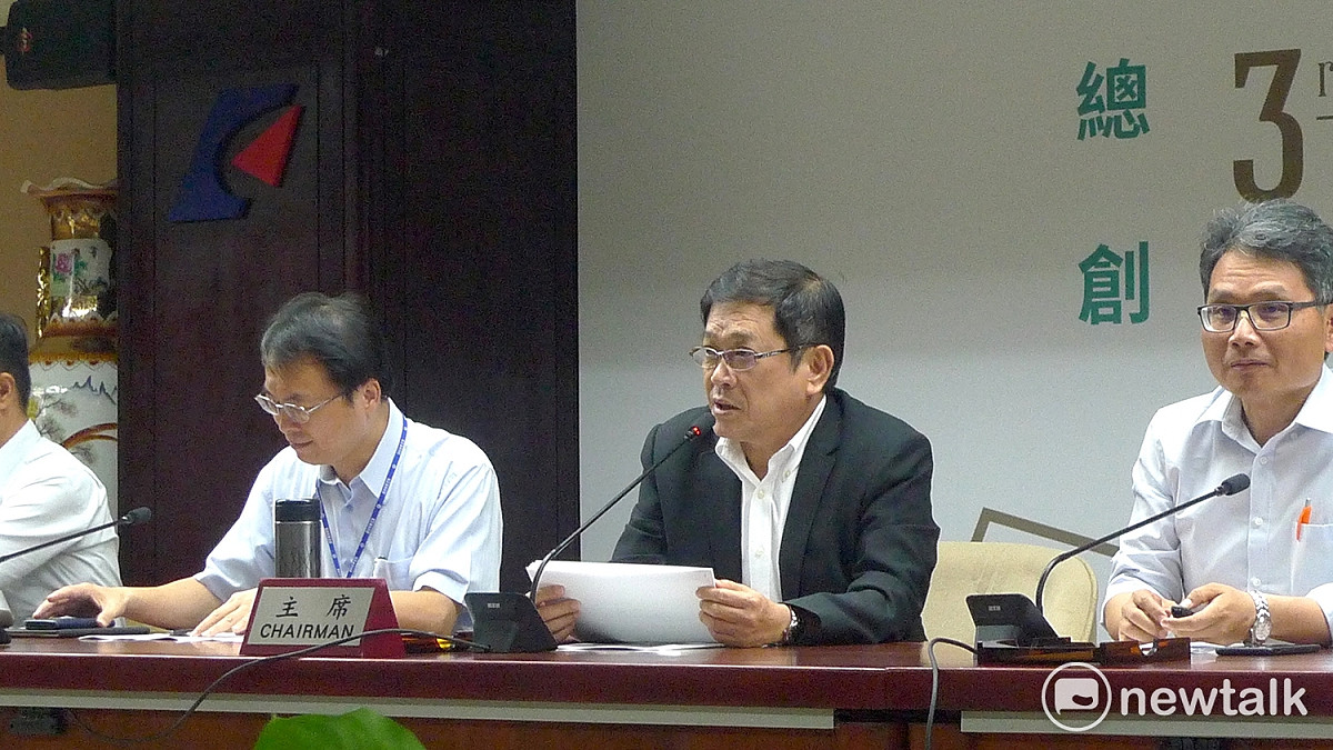 賴建信5日指出，全台尚有29,187公頃「易淹水地區」需要整治，驗證前瞻計畫「水環境建設」必要性，2個月內將完成初步檢討。 圖：汪少凡／攝