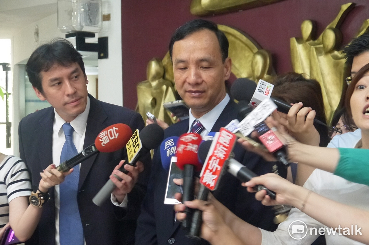 朱立倫不便對「親中愛台」做評論，表示賴清德自己要說清楚。 圖：鍾孟軒/攝