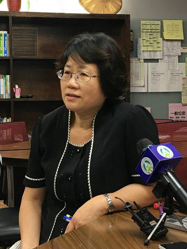 教育部終身司長黃月麗澄清，將補教師的學經歷下架乃是為了釐清個資保護的疑慮，目前確認無虞後已恢復上架。 圖：教育部/提供。