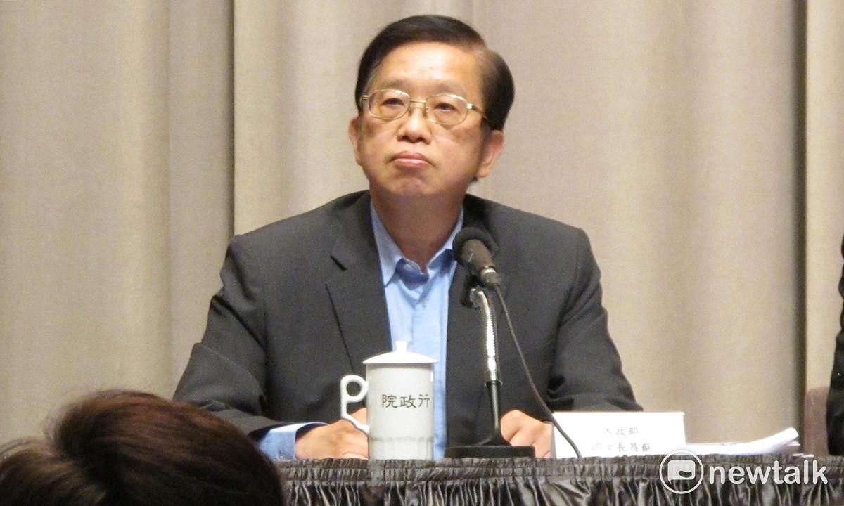 內政部次長邱昌嶽8日表示，針對太陽花學運領袖林飛帆婚禮維安提出說明。 圖：林朝億/攝