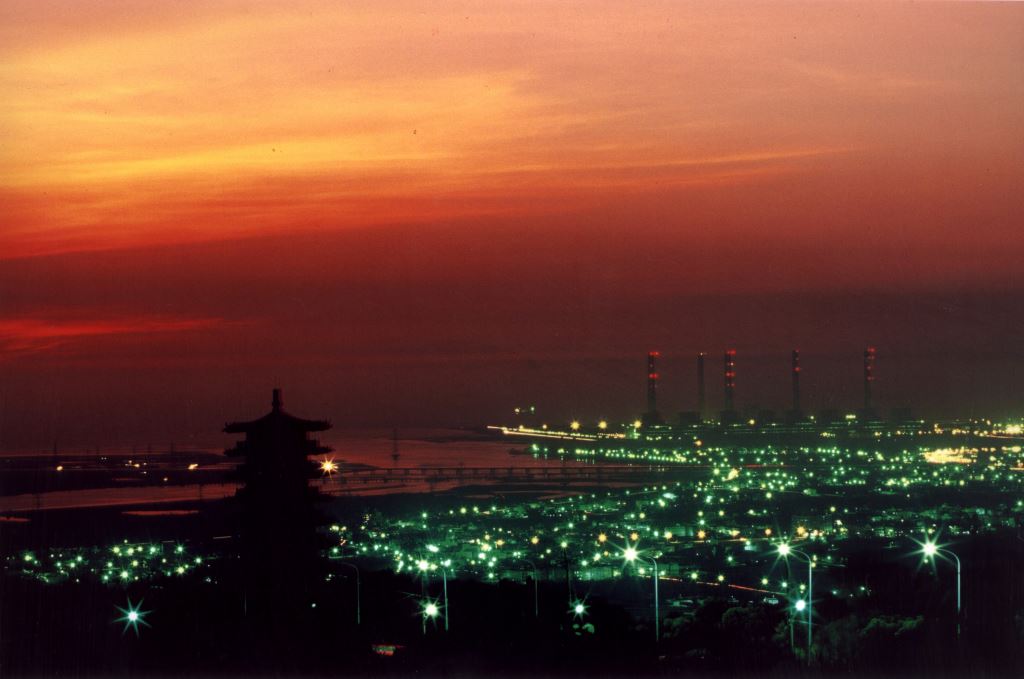 大肚山不僅適合白天出遊，同時也是欣賞夜景的好去處 圖：台中觀光旅遊網提供
