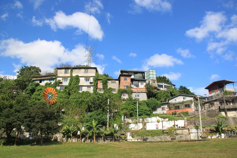 寶藏巖就位於公館地區，很有「大隱隱於市」的味道 圖：台北國際藝術村－寶藏巖提供