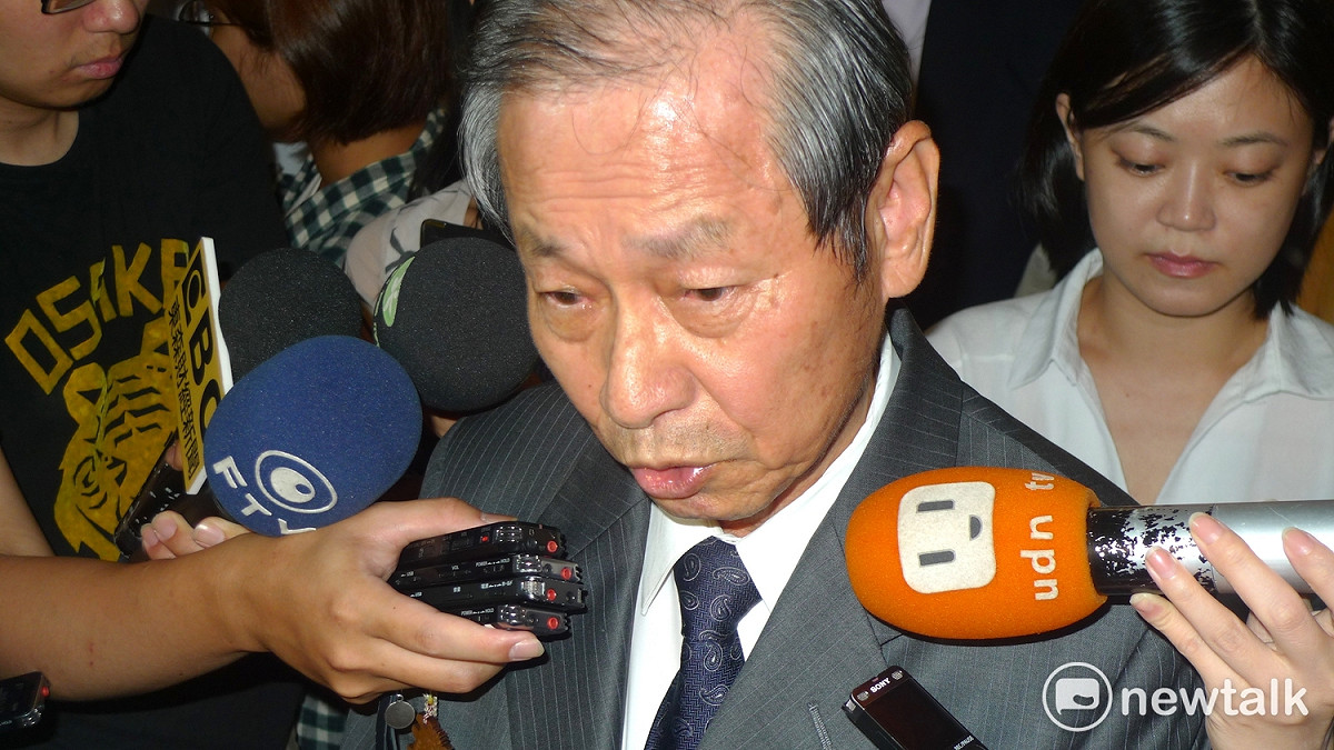 台塑化董事長陳寶郎9日受訪表示，目前開始尋找國內外專業者來做「燃煤轉燃氣」，很多不確定因素但趕快規劃。 圖：汪少凡/攝