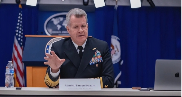美國海軍太平洋艦隊司令塞繆爾．帕帕羅（Samuel J. Paparo）。 圖 : 翻攝自騰訊網/穆士塔格的季風（資料照）。