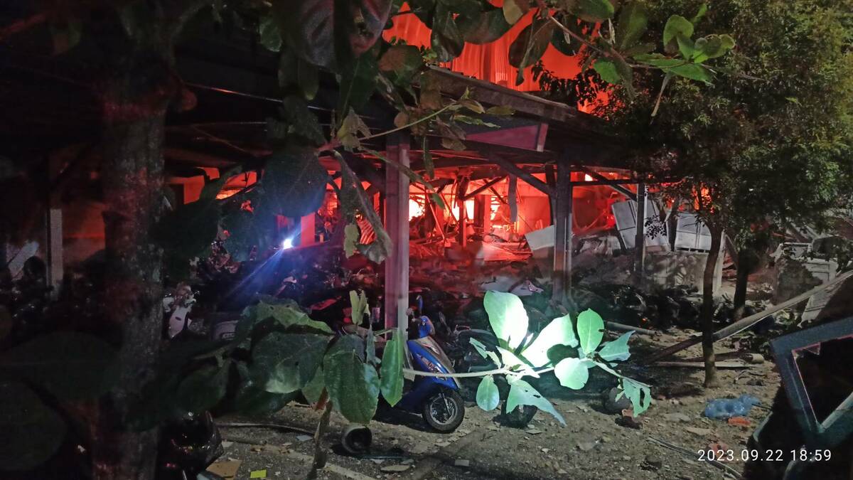 屏東明揚國際科技公司工廠發生重大火警，目前已造成102人輕重傷、4名消防員不幸殉職。 圖：屏東縣消防局提供