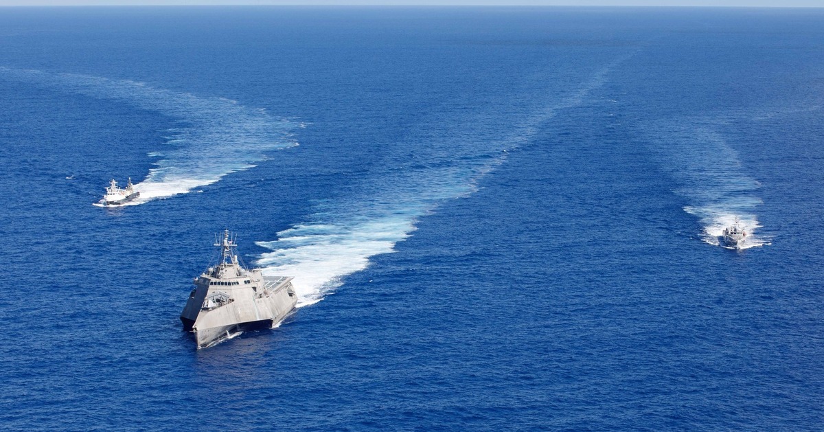 美國海軍派遣無人艦艇至西太平洋海域演習。 圖：翻攝自臉書／United States Pacific Fleet
