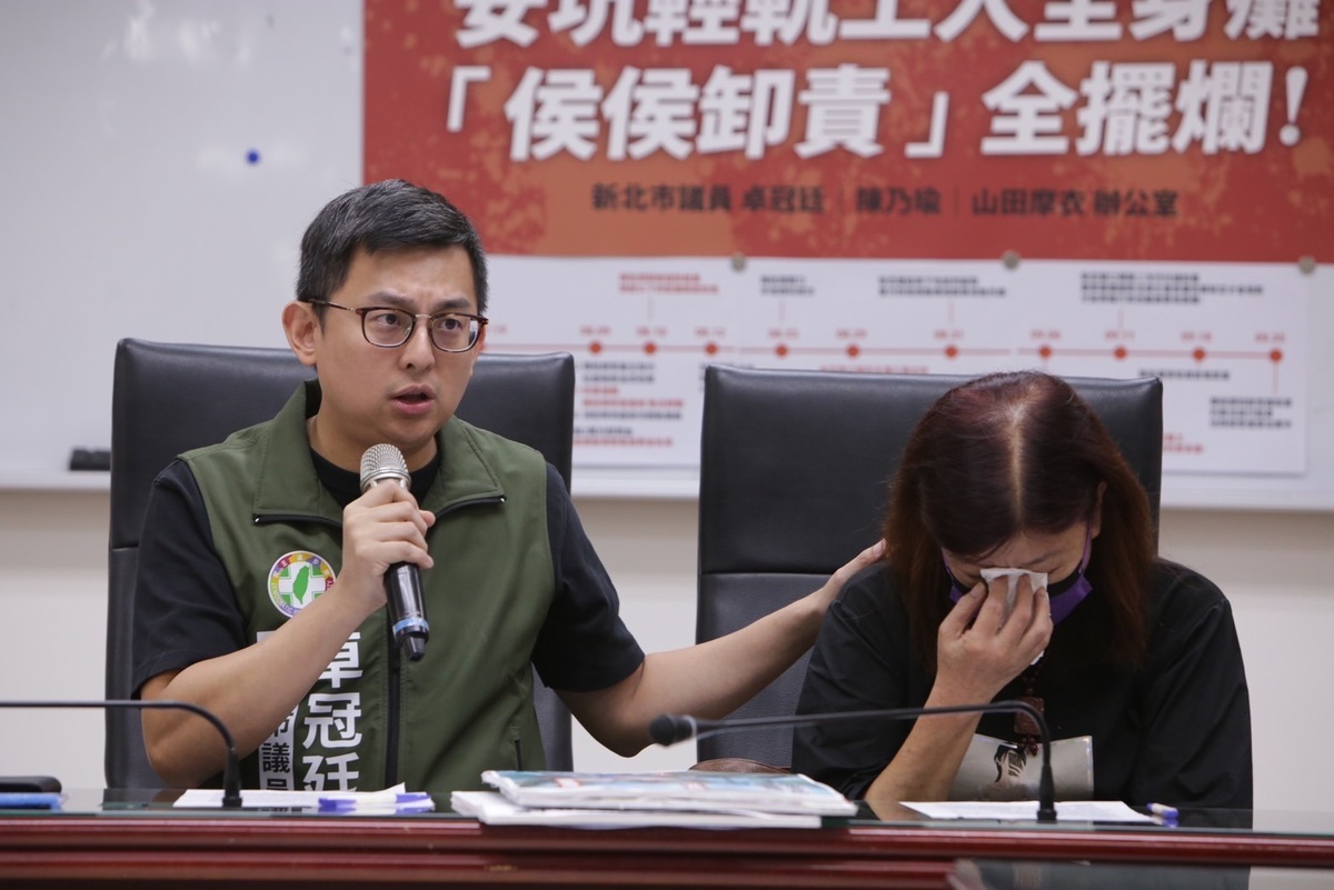卓冠廷批侯友宜對神明發誓，說新北有事就是侯友宜有事，完全就是騙神明！ 圖：卓冠廷辦公室/提供